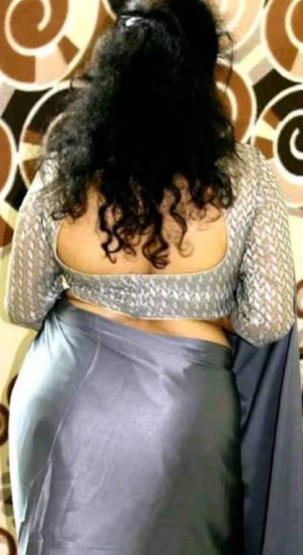 New Tamil girl kollupitiya Rs.5000/= ?